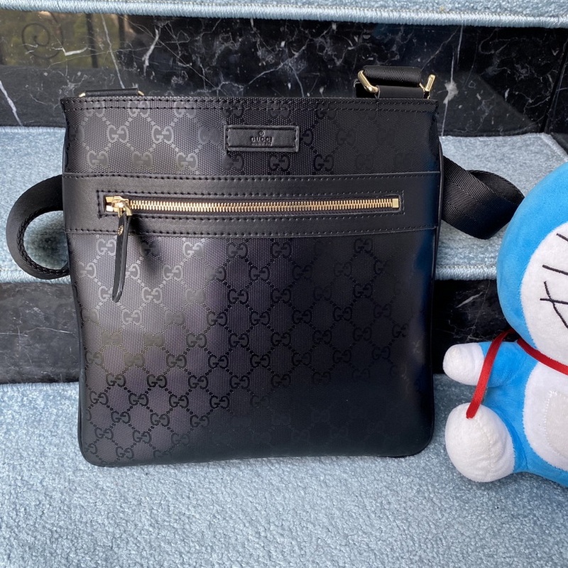 Gucci Handbags 240